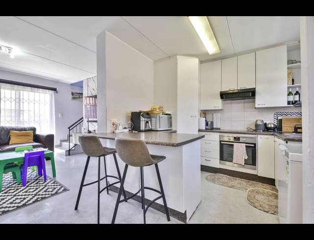 3 BEDROOM DUPLEX FOR SALE IN WELTEVREDEN PARK